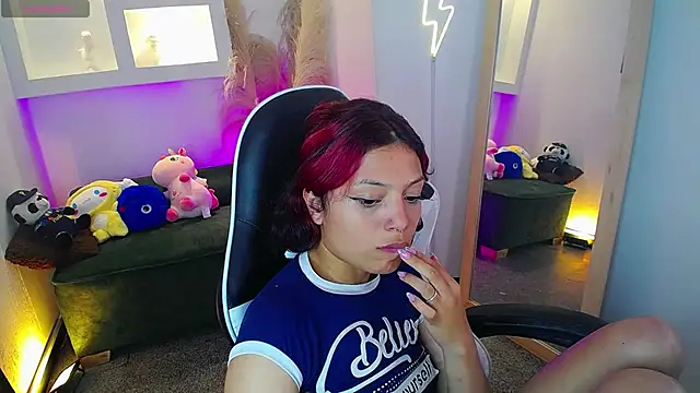 melodyy_as live