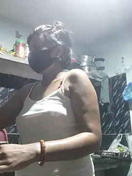 Naughty_dii live