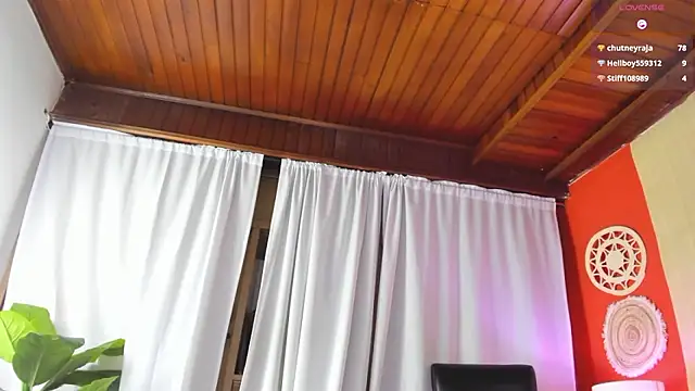 NikollSalas live