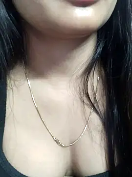 Wild-janvi live