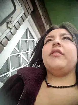 Aly_96 live