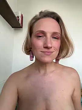 UmaTruewoman live