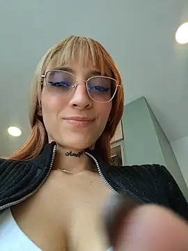 Dani-peggin live