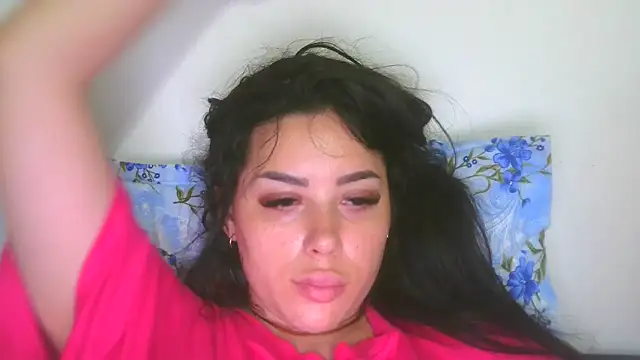 LovelyJulliette live