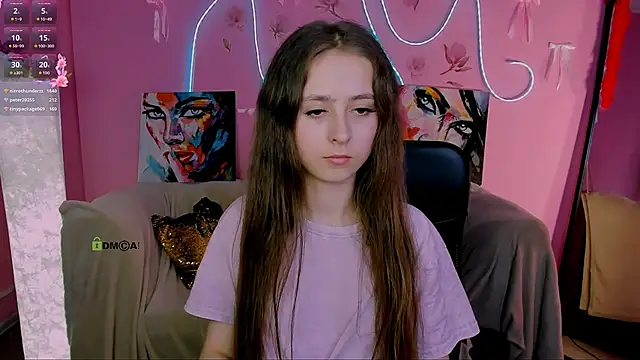 rebecca_smile live