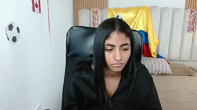 shaneelle live