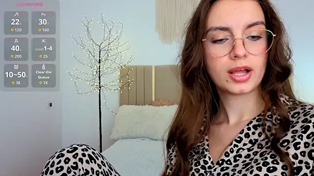 Real_cutie1 live