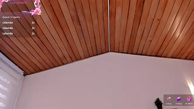 ella__olmos live
