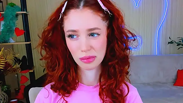 ChristinaConteeree live