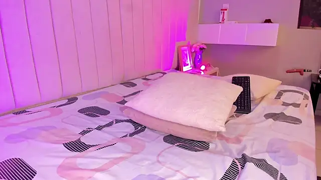 Littleolivia_ live