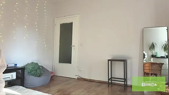 smalllisa live