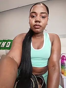 Eva_Johnss live