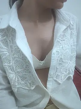 sushmita0 live