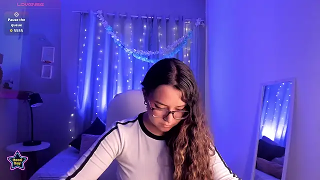 Alexis_Scott_ live