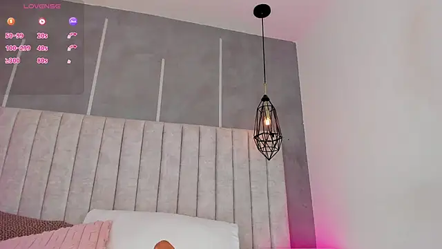 my_friends_mom live