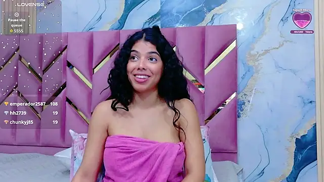 hotiergirl live