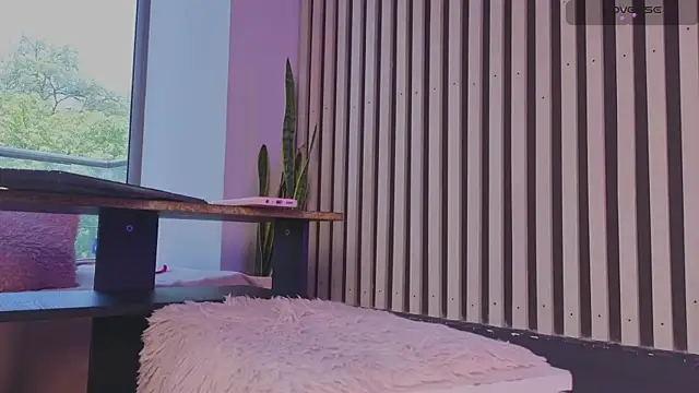 Ariana_klarts live