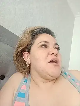 Natashablade__ live