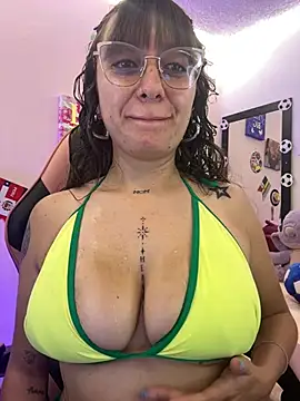 SammyGomez live