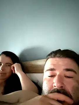 Angel_and_Devil_couple live