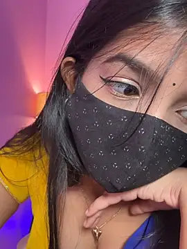 Neha18 live