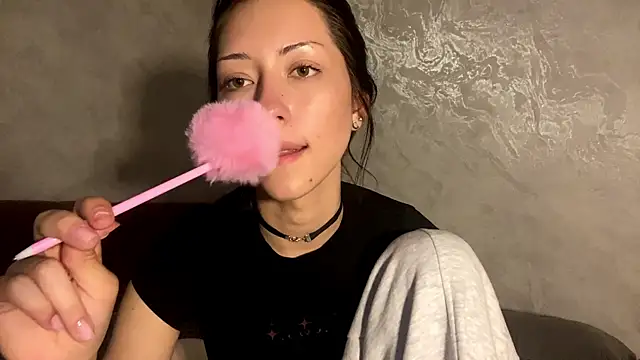 CarolynHale live