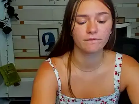 Josephine_Kiss live