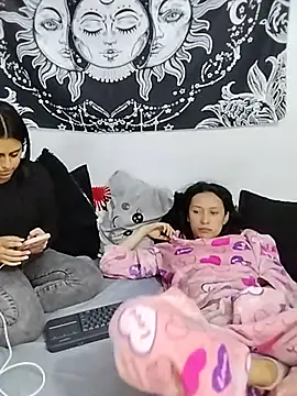 abby_n_emily live