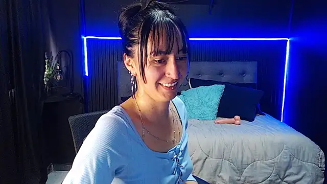 Sophia_w_ live