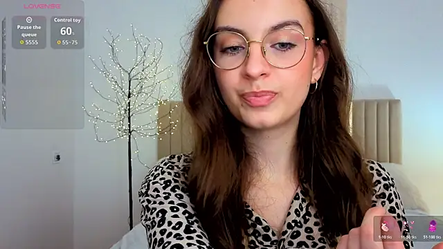 Real_cutie1 live