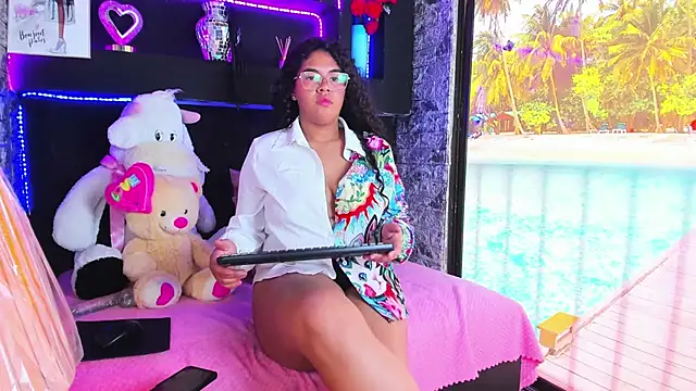 AshelyJenner live