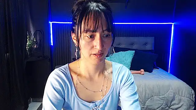 Sophia_w_ live