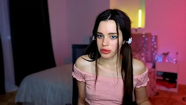 Little_cuti1e live