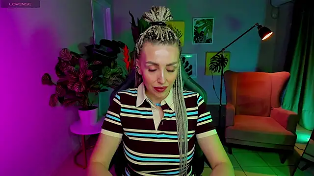MonicaRiley profile