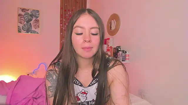 TiffanyWright live