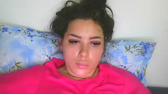 LovelyJulliette live