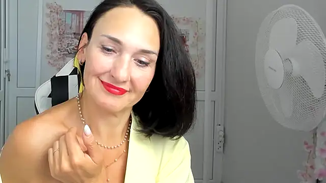 OliviaKateee live