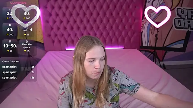 NikkyReyyy live