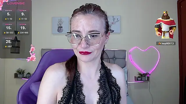 _naomi_s live