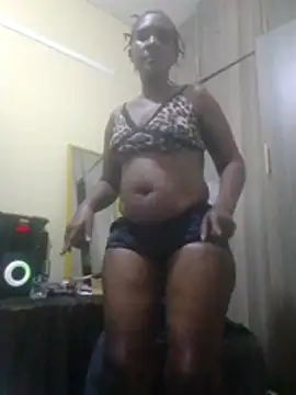 Creamymom4 live