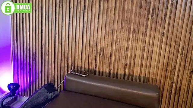 evelynjohnsoon live