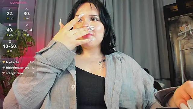 KittyNuarr live