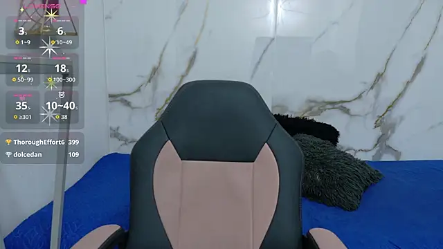 Lindsey8 live