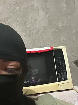reginaconde28 live