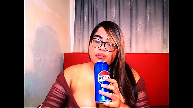 Indian_Lola00 live