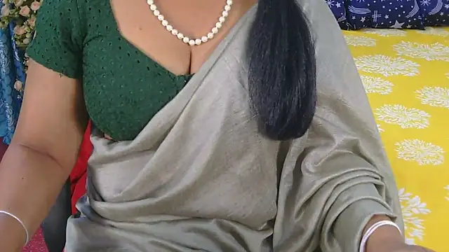 Mallu_Manisha live