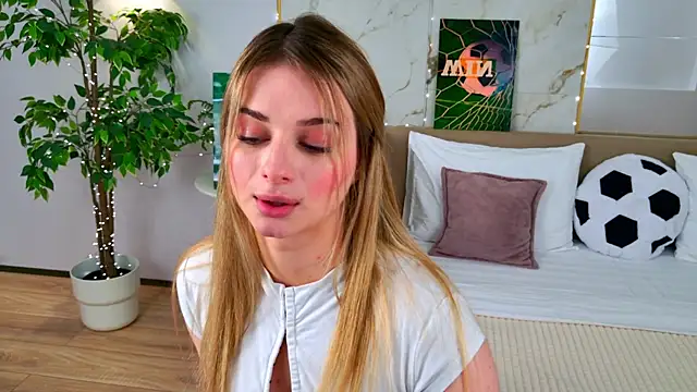 SweetyLicky live