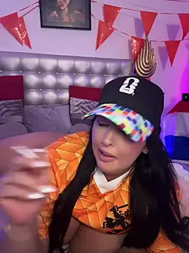 TiffanyRoxx live
