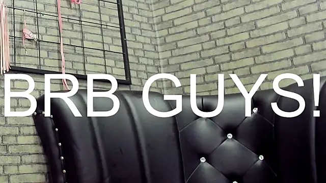 MissCyndee_Loren live