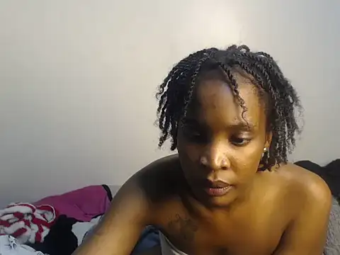 Prettypixxiee live